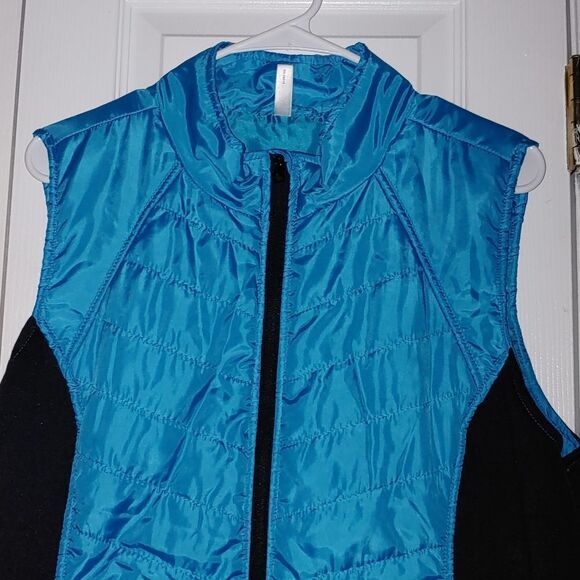 Exertek turquoise and black puffer vest  Sz XL - Picture 3 of 5